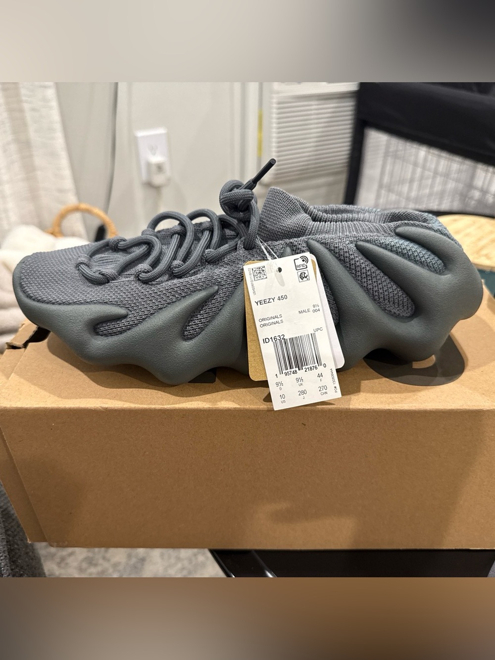 Brand New Yeezy 450 Slate Gray